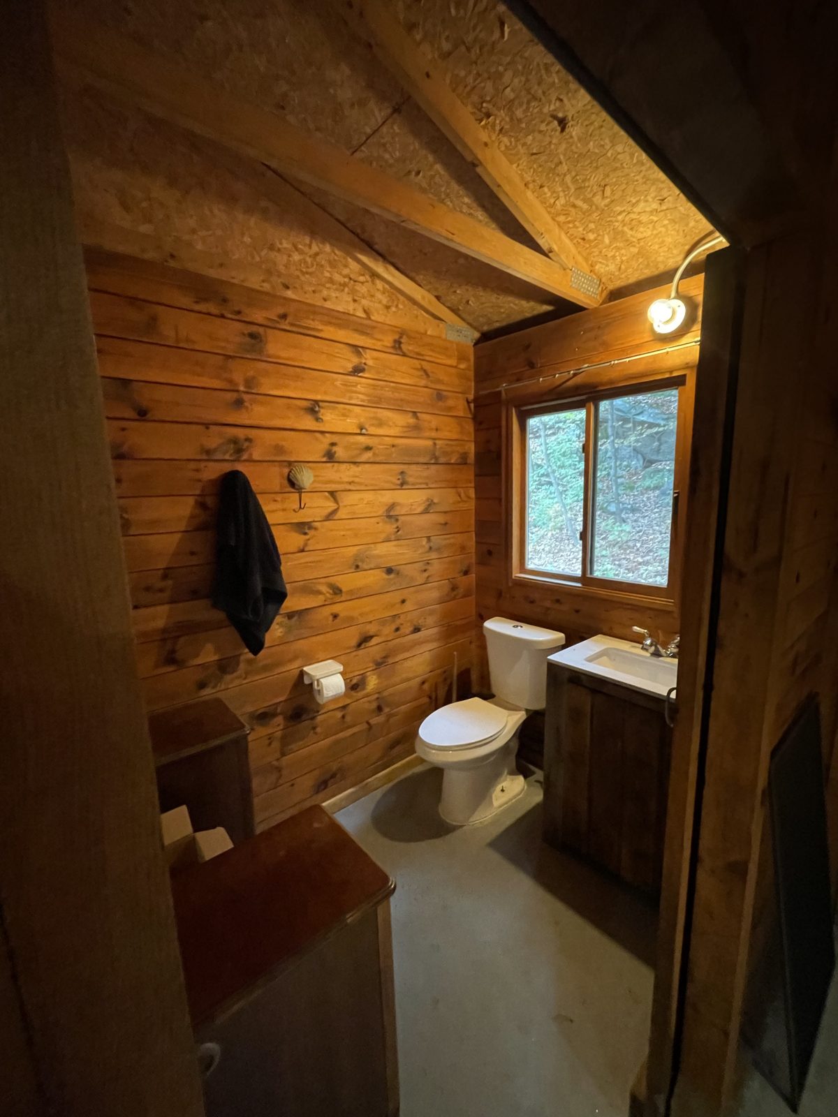 Private bathroom in The Pines